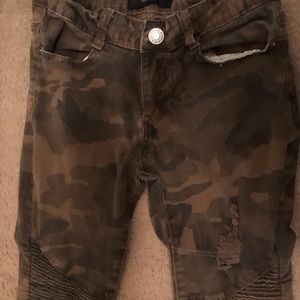 Camo Jeans - Size 7